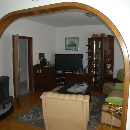 10 Novi Vinodolski